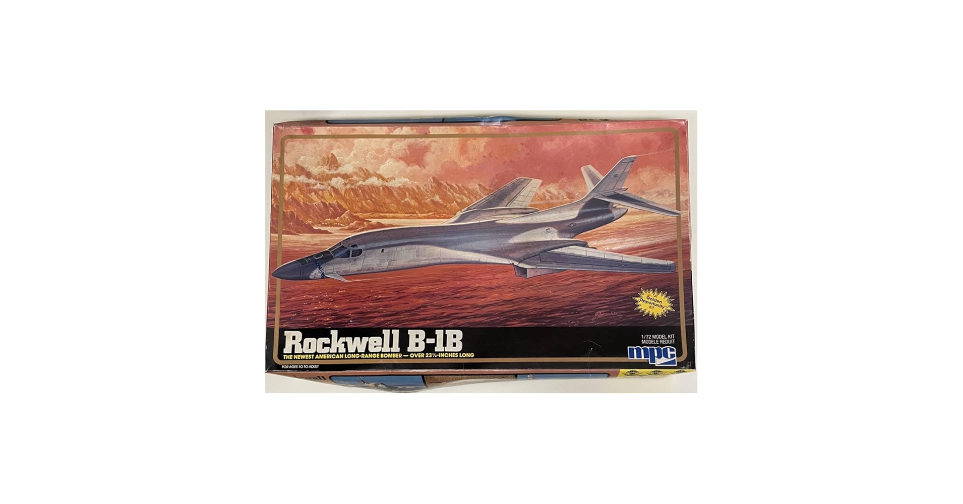 B-1Bランサー　1/72スケールプラモデル完成品 MPC B-1B ランサー (プレミアム エディション) (プラモデル